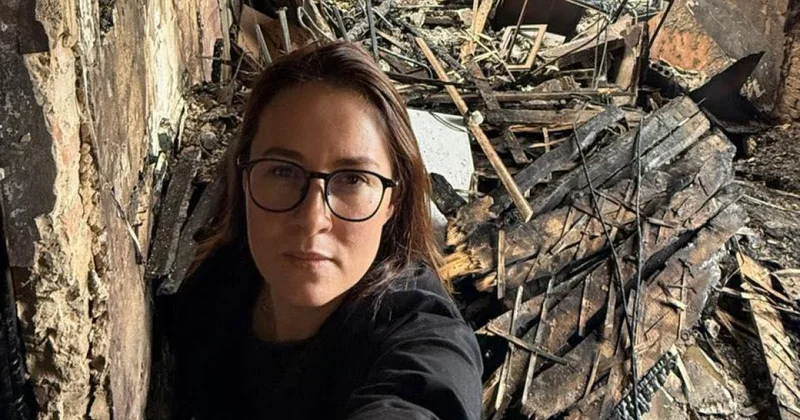 Премьер министр Украины показала, как выглядит изнутри здание Кабмина после российской атаки ВИДЕО