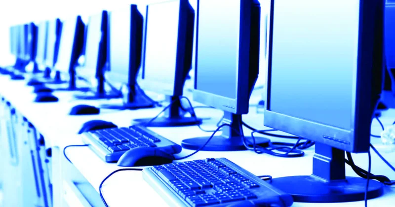 Fərdi kompüterlərin sayı 1,8 milyona çatıb