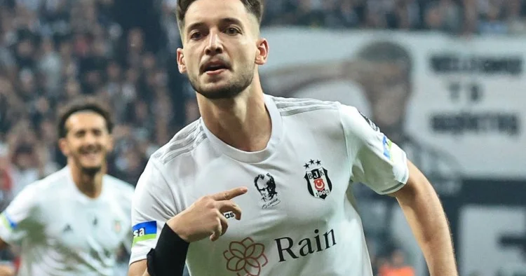 Beşiktaş müdafiəçisini icarəyə verir