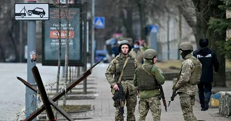 Киев сокращает комендантский час