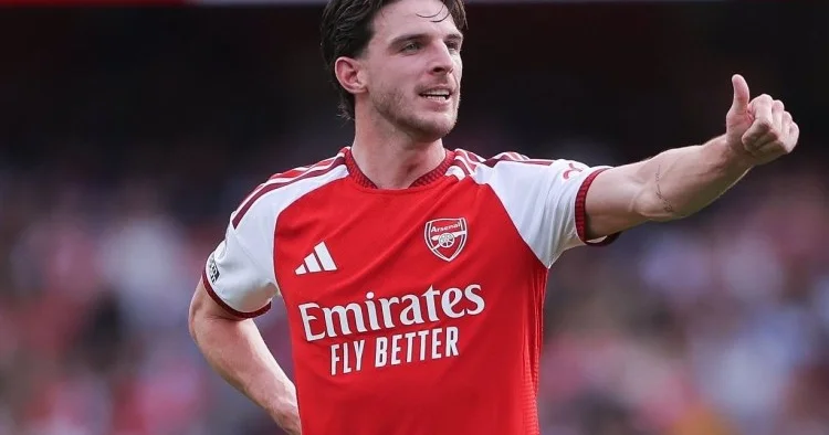 Arsenal dan Deklan Rays qərarı