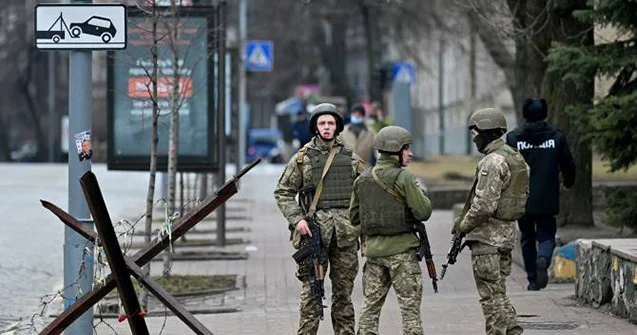 Kiyevdə komendant saatının müddəti azaldıldı
