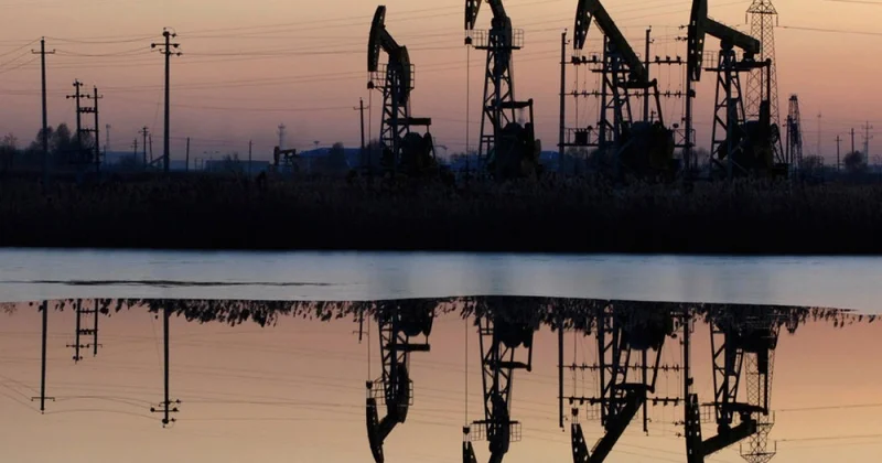 Нефть на мировых рынках дорожает