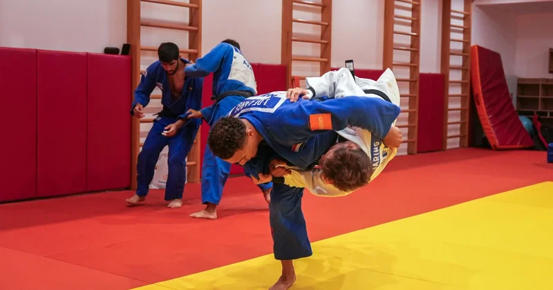 Kişi cüdo millimiz Bakıda beynəlxalq toplanışa başladı FOTO