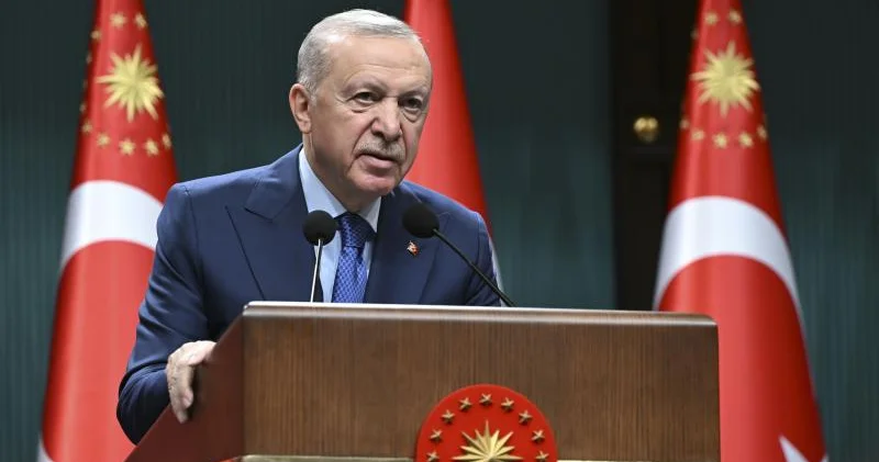 Ərdoğan: Bizi yolumuzdan çəkindirə bilməzlər