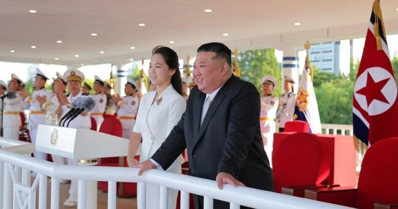 Kim Çen In qızı ilə GÖRÜNTÜLƏNDİ