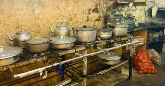 Saxta araq, sənədsiz ət, naməlum turşu Restoranın fəaliyyəti dayandırıldı