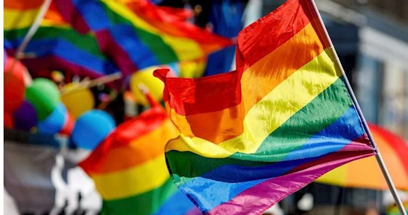 Avropa Parlamenti Macarıstandan LGBT əleyhinə qanunun ləğvini tələb edəcək