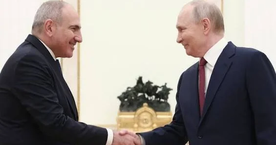 Putin Paşinyan görüşündən sonra: Məsələlər həll ediləcək