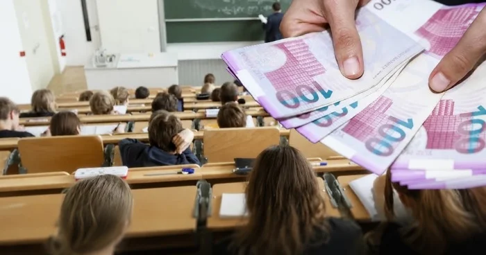 Eyni ixtisas, fərqli təhsil haqqı Universitetlərdə qiymət niyə dəyişir?