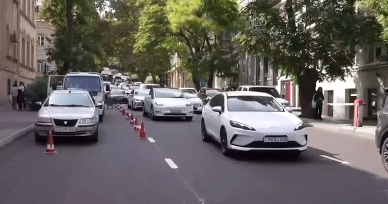 Yeni tədris ilində yollardakı təhlükəsizliklə bağlı XƏBƏRDARLIQ VİDEO