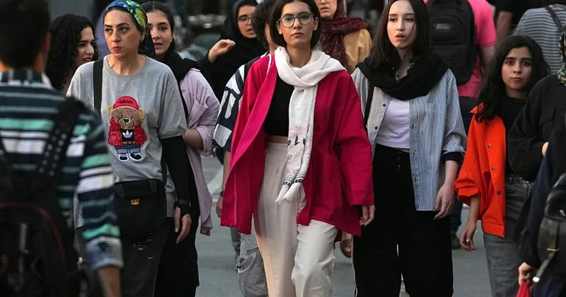Иранкам уже можно то, за что погибла Махса Амини? Фаршид Багериан на