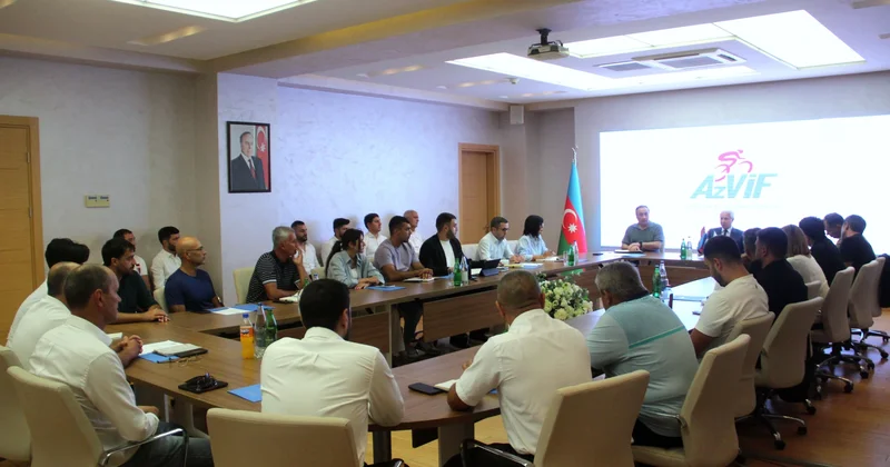 Azərbaycan Velosiped İdmanı Federasiyasında məşqçilərin fəaliyyəti ilə bağlı müşavirə keçirilib FOTO