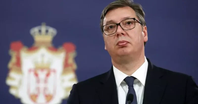 Премьер Сербии внес Вучичу предложение о роспуске парламента