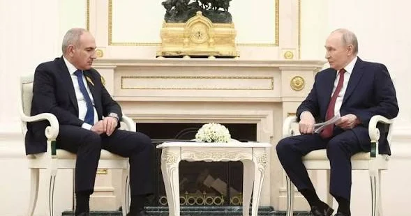 Putin Paşinyanı son görüşə çağırır?
