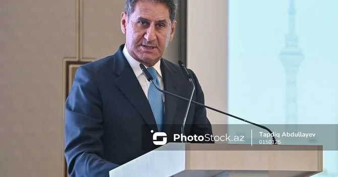 Françesko La Kamera: Azərbaycanın təmiz enerjini, infrastrukturu və bazarları birləşdirən regional mərkəzə çevrilmək imkanı var