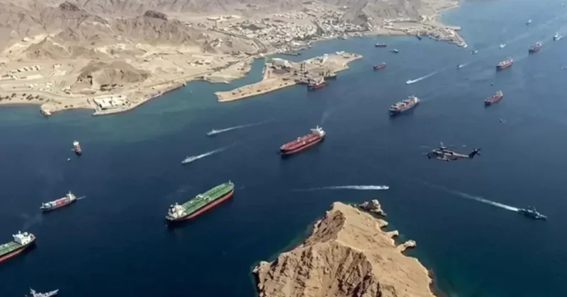 İran və Oman Hörmüz boğazından keçid üçün razılaşdırılmış marşrutları elan edəcəklər