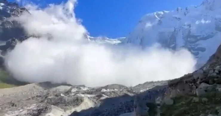 ​Qar uçqunu 11 alpinistin həyatına son qoydu 6 nəfərin taleyi məlum deyil + VİDEO