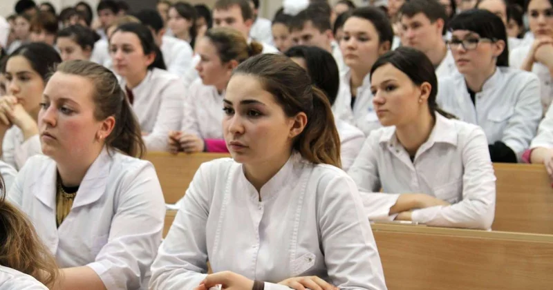 Tibb Universitetində nə baş verir? Prezident təqaüdçülərinin sayı 6 dəfə azalıb