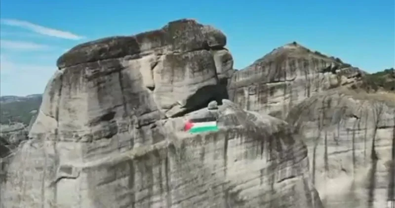 Meteora qayalarında Fələstinlə həmrəylik aksiyası