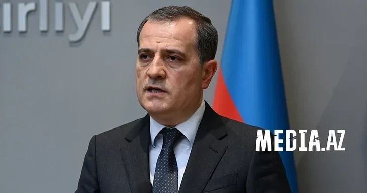 Глава МИД: Подписание мирного договора возможно после устранения территориальных претензий Армении