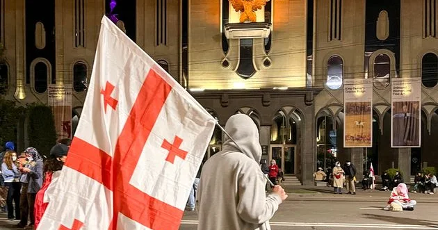 Tbilisi məhkəməsi iğtişaş rəhbərlərinin həbsinə qərar verdi