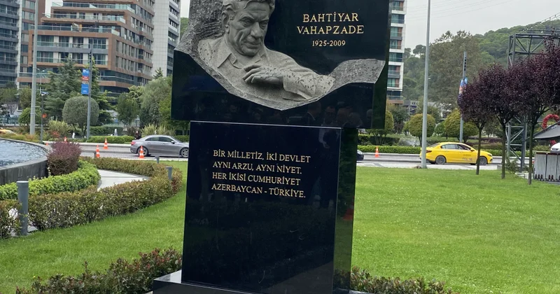 İstanbulda Azərbaycanın Xalq şairi Bəxtiyar Vahabzadənin barelyefi açılıb
