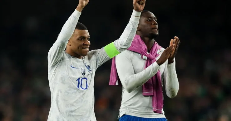 Mbappe ilə Konate Fransa yığmasının məşqinə çıxmadı biri daha çox ağrıyır, o biri isə...