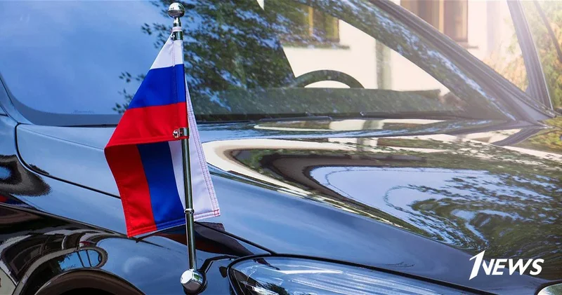 Евросоюз ужесточает правила для российских дипломатов