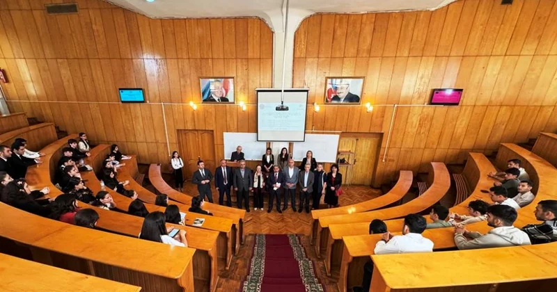 “Konstitusiya və Suverenlik ili” çərçivəsində inşa yazı müsabiqəsinə start verilib