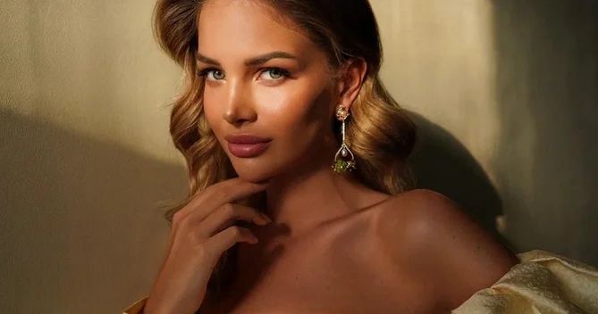 Miss Russia 2025 qalibi real həyatda necə görünür?