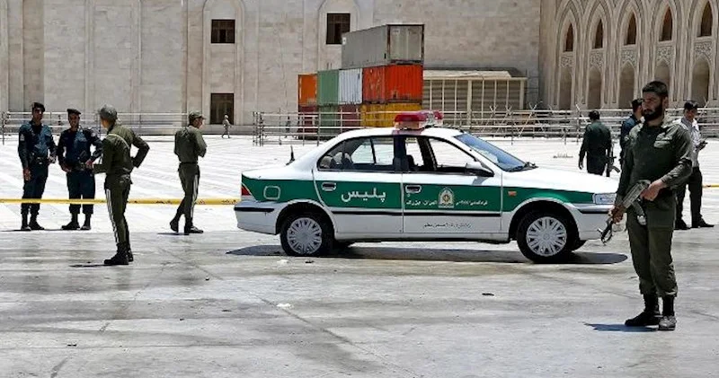 İranda SEPAH qərargahına hücum Ölənlər var