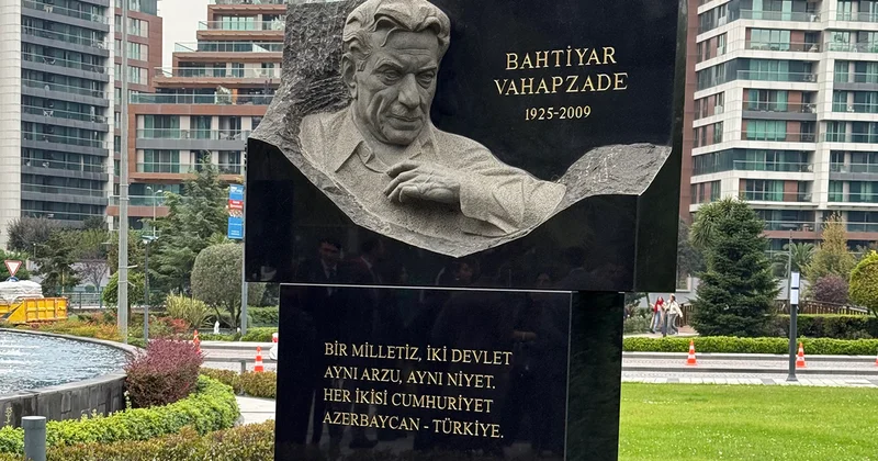 İstanbulda Bəxtiyar Vahabzadənin qorelyefi qoyuldu Fotolar