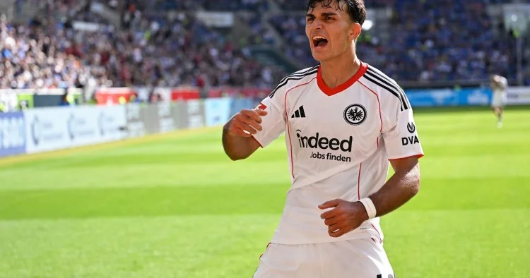 Qarabağ ın rəqibi türk futbolçu üçün 80 milyon avro tələb edir