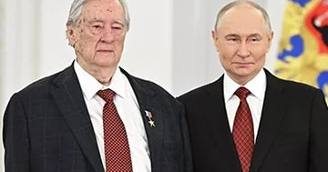 Putinin ömrünü zəlilərlə uzatması haqqında yazılan kitab...