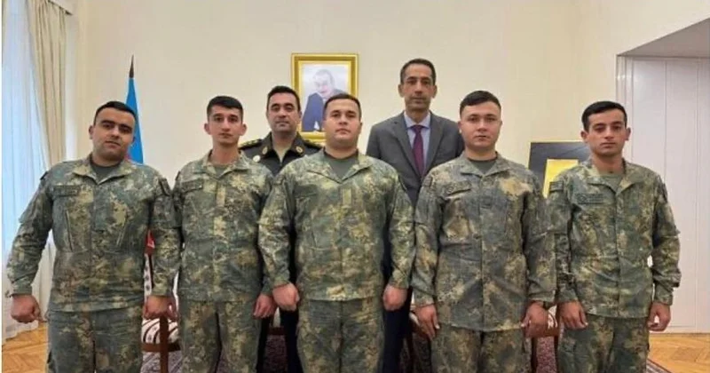 Dostluq mesajları problemi həll etmir ANALİTİK