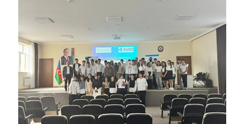 “Qızların işıqlı gələcəyi naminə maarifləndirmə” layihəsi çərçivəsində Lənkəranda tədbir keçirildi FOTOLAR