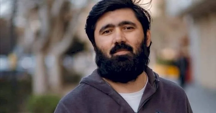 Kəramət “partiyasını” deputata satdı Foto