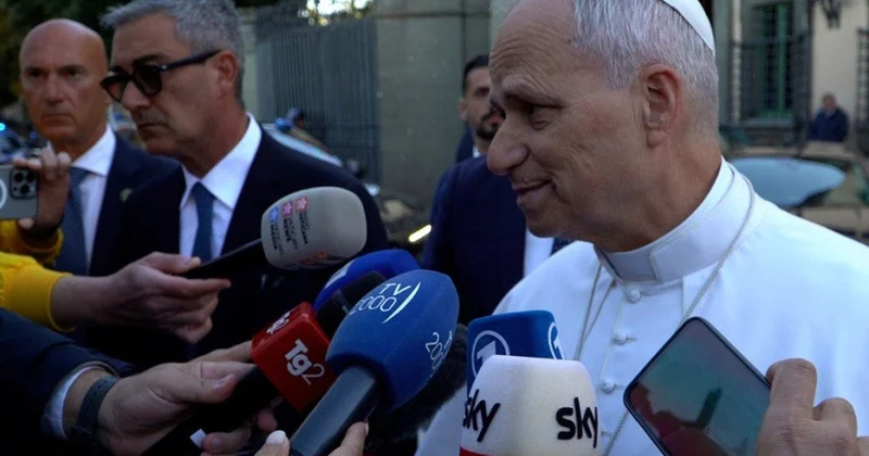 Papa Leo: Yaxın Şərqdə sülh üçün həll yolları axtarmalıyıq