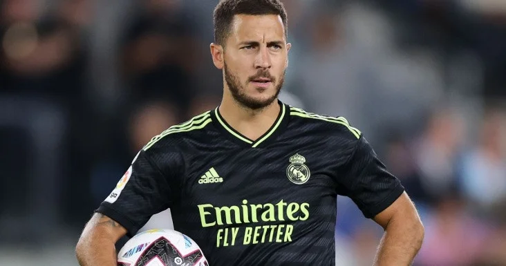 Eden Azar futbolda qəhrəmanının adını çəkdi