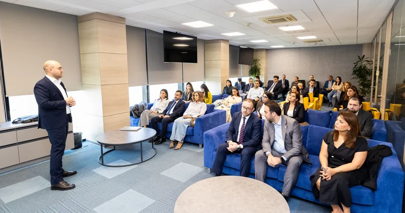 RİNN və AZCON un tabeli qurumlarının məsul şəxsləri AKM tələbələri ilə görüşüblər