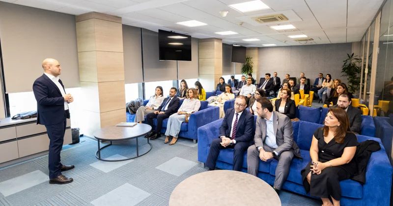 RİNN və AZCON un tabeli qurumlarının məsul şəxsləri AKM tələbələri ilə görüşüb