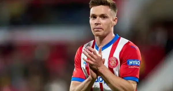 İspaniyada oynayan futbolçu millimizlə görüşü buraxır