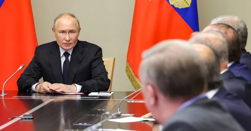 Путин провел совещание с членами Совбеза