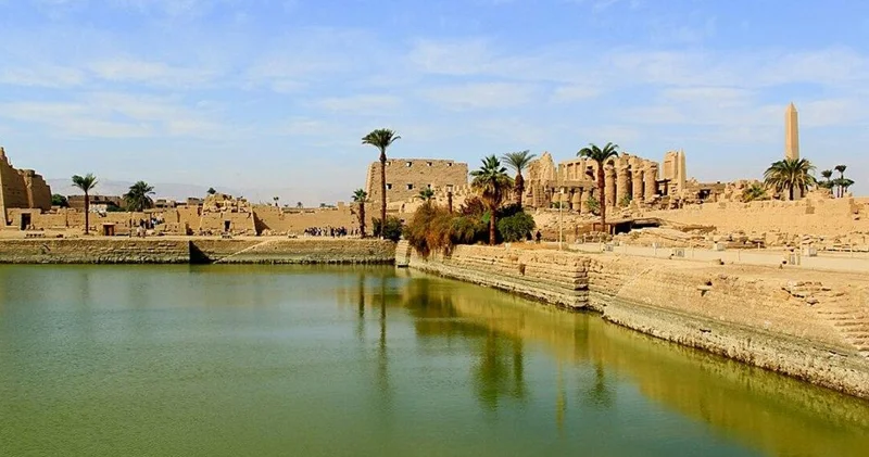 Alimlər Misirdəki Karnak məbədinin sirrini açdı (FOTO)