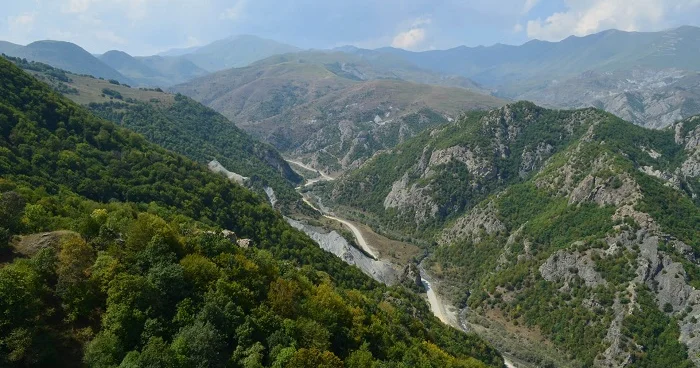 Trampın adamları Zəngəzurda Yolun çəkilməsinə 145 milyon dollar ayrılacaq