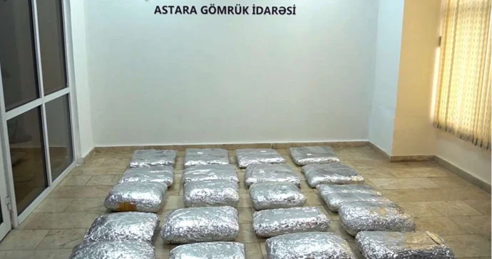 Çay yükünün içərisində 105 kiloqramdan artıq narkotik vasitə aşkar edildi FOTO