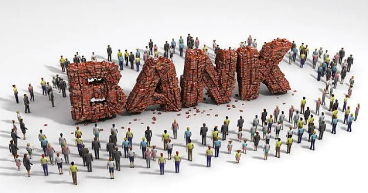 Unikal bank əmanətçilərinin sayı açıqlandı