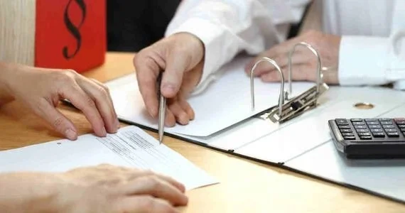 “Faiz gəliri” adı ilə vəsait çıxılır Banklar kələk gəlir?