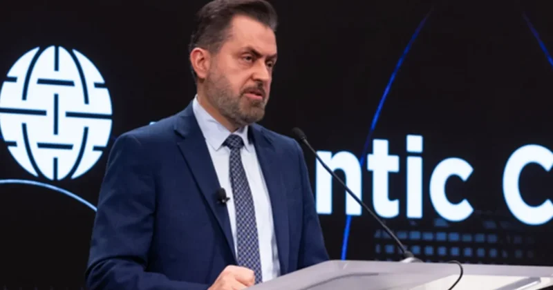 Suriya İraq neftinin daşınması üçün Hörmüz boğazına alternativ təklif edir